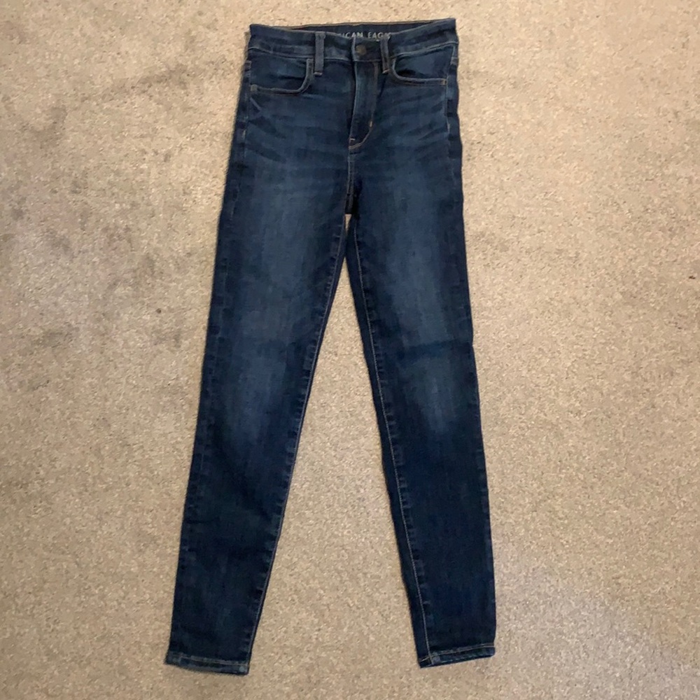 American Eagle women’s size 00 short, skinny jeans